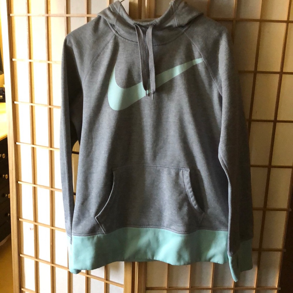 Nike Pull Over Hoodie